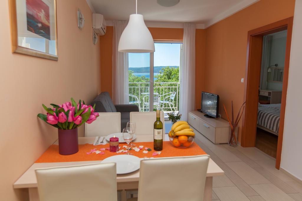 Apartment Ana Selce Exterior photo